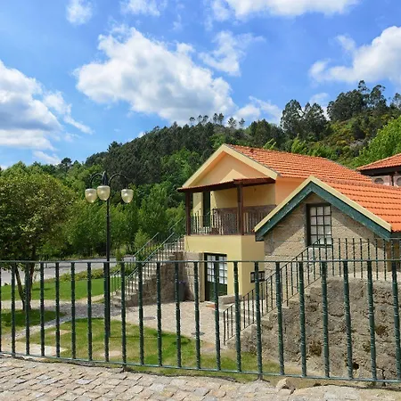 Aldeia Do Tamega 게스트하우스 아마란테